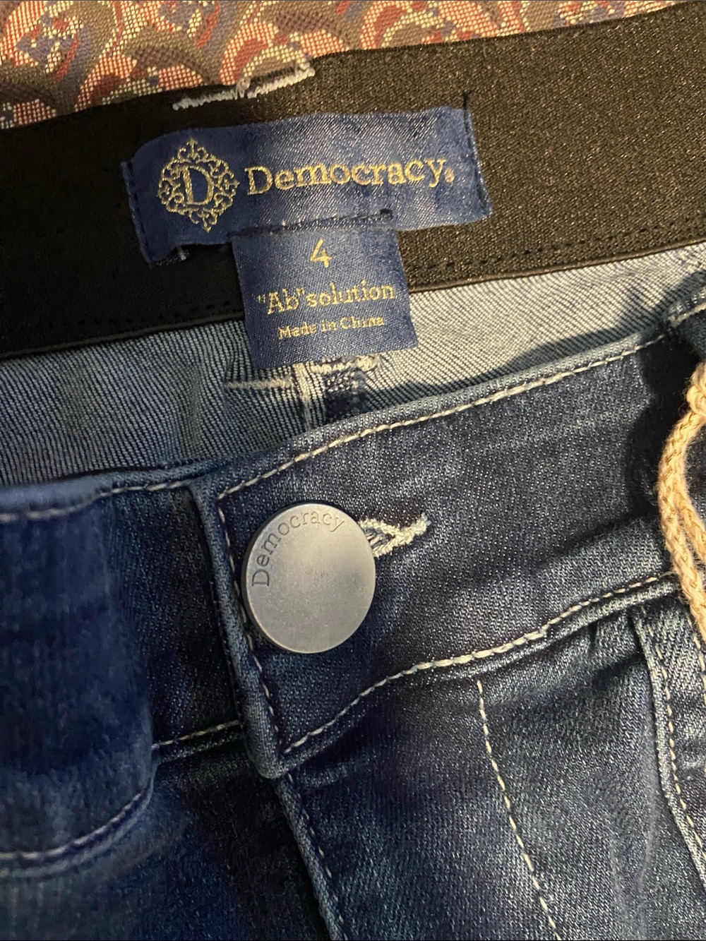 Democracy Ab Solution High Rise Denim Bermuda Utility Shorts Midtone Size 4 New - Picture 3 of 11